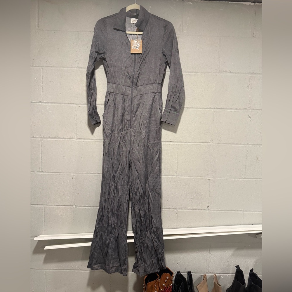 Johnny Becca Gray Women's Jumpsuit size‎ Small NWT
